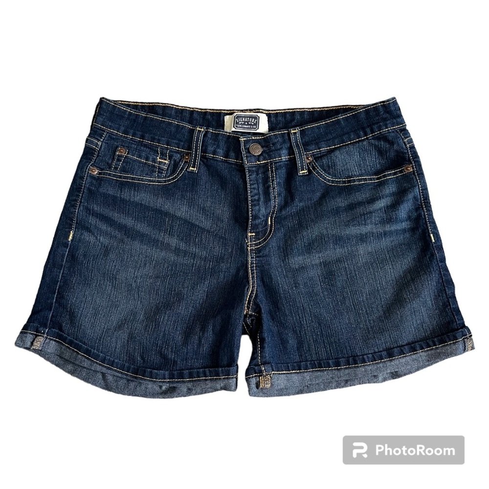 Signature by Levi Strauss and co. Size 8 blue Jean shorts